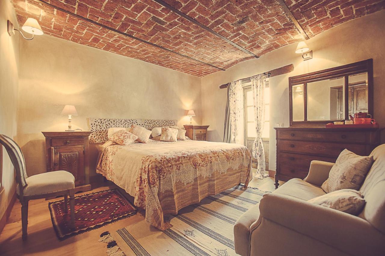 Relais Di Charme Frazione Chiavolino Villa Pollone Exterior photo